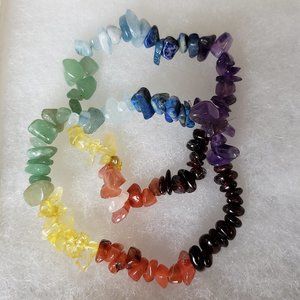 NWOT 2 for 10$ set of 2 rainbow gemstone bracelet